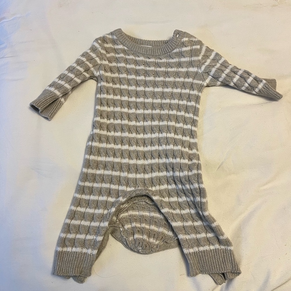 Nordstrom Cozy Knit Baby Sweater in Gray & White - Size 3M